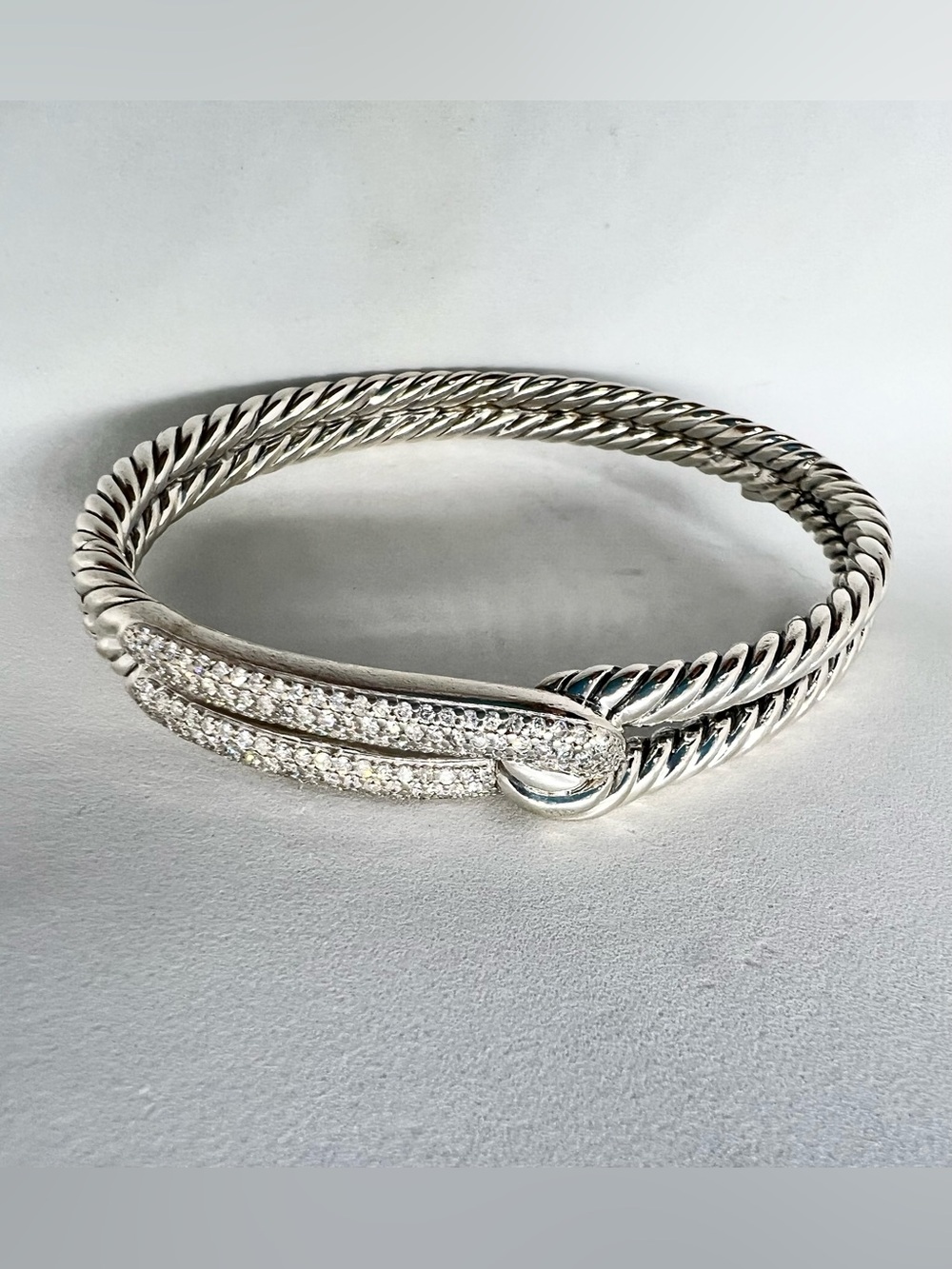 David Yurman Labyrinth Single-Loop Bracelet With Diamonds
